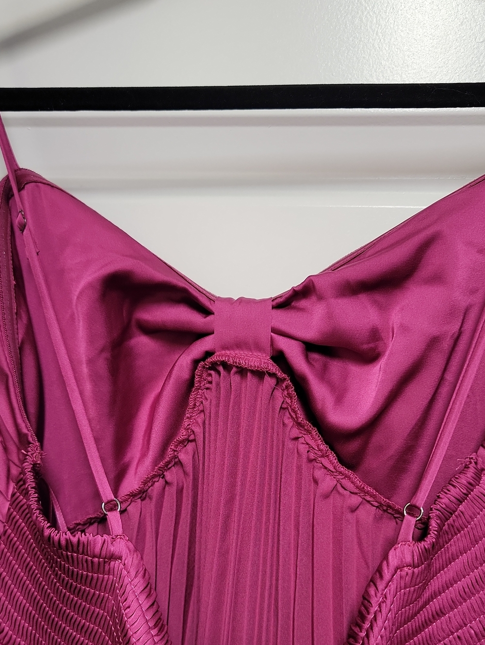 Petal & Pup Pleated Magenta Sleeveless Satin Maxi Dress Sz 12 - Picture 10 of 14